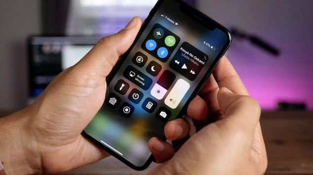 成都苹果手机维修分享iPhone 12信号差怎么办 